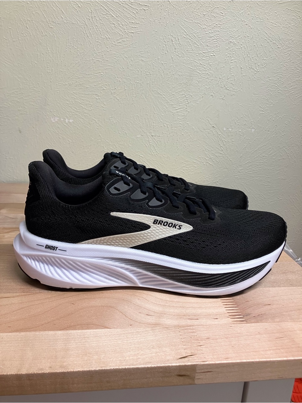 Brooks Women's Ghost Running Shoes - Black & White
